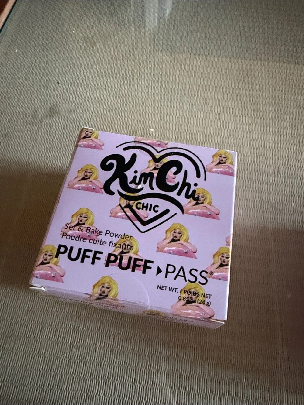 Kim Chi Puff Puff Pass Setting Powder - Translucent